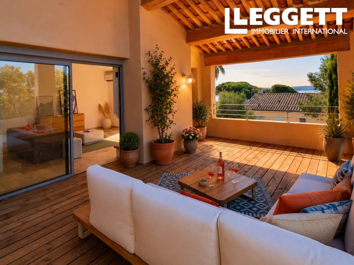 Image No.5-4 Bed House for sale