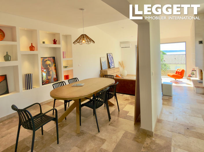 Image No.7-4 Bed House for sale