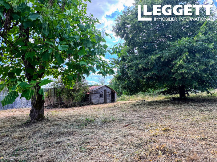 Image No.2-4 Bed House for sale