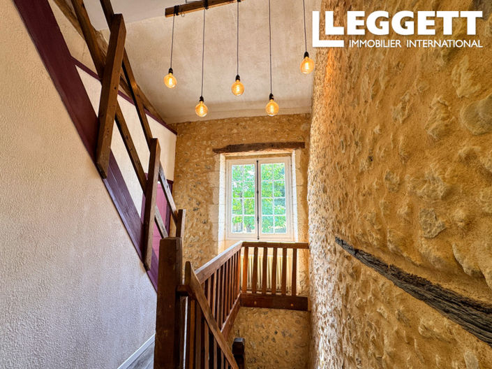 Image No.7-4 Bed House for sale