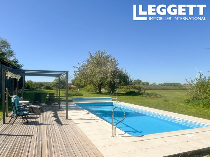 Image No.2-4 Bed House for sale