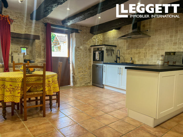 Image No.6-2 Bed House for sale