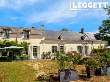 1 - Restigné, House