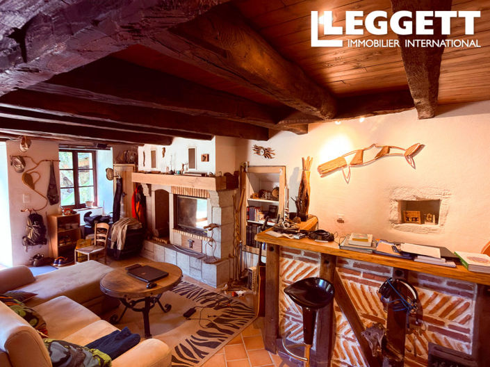 Image No.2-3 Bed House for sale
