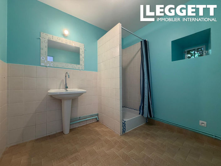 Image No.9-4 Bed House for sale