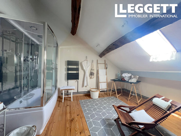 Image No.7-3 Bed House for sale