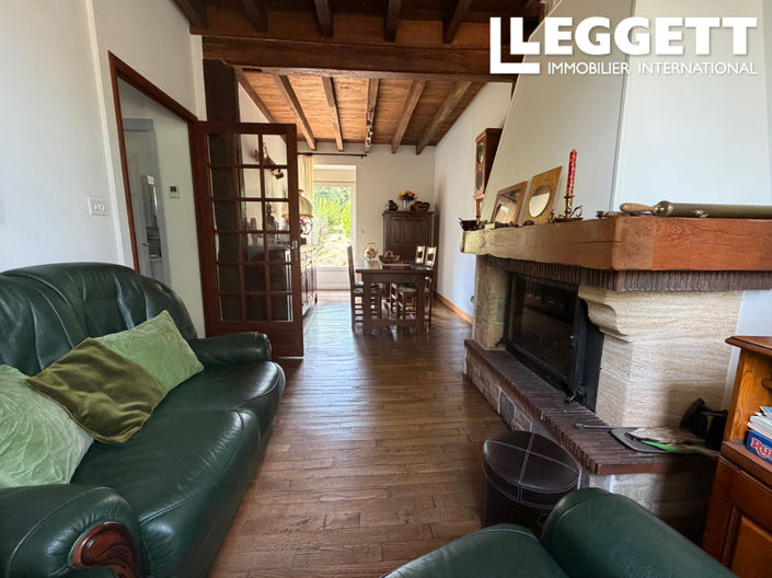 Image No.3-4 Bed House for sale