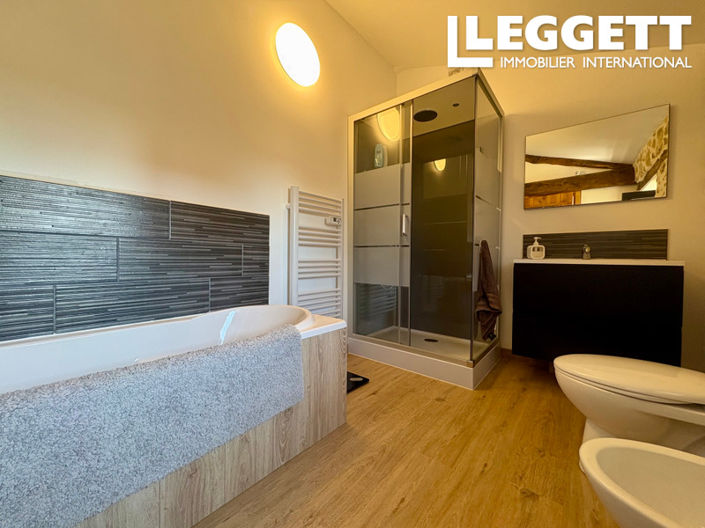 Image No.9-3 Bed House for sale