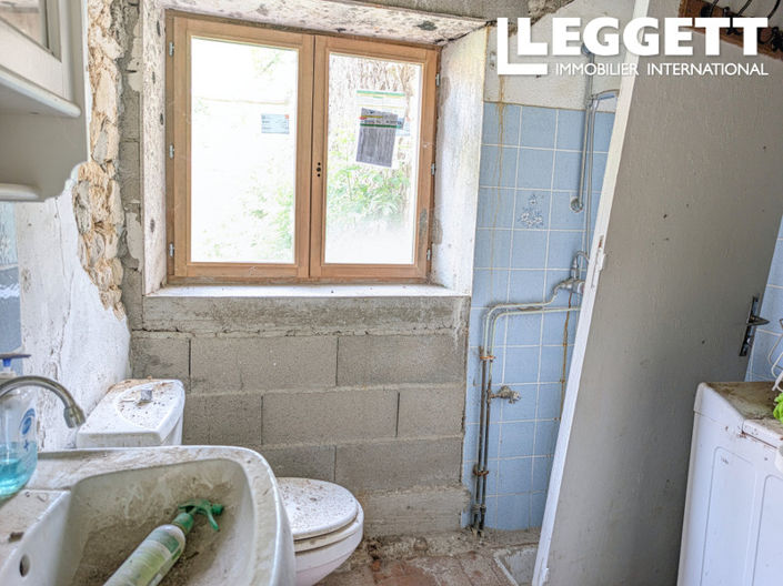 Image No.5-5 Bed House for sale