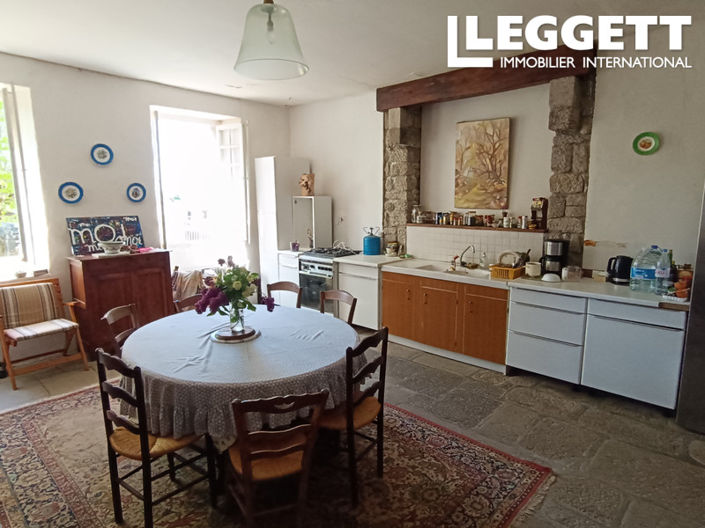 Image No.6-3 Bed House for sale