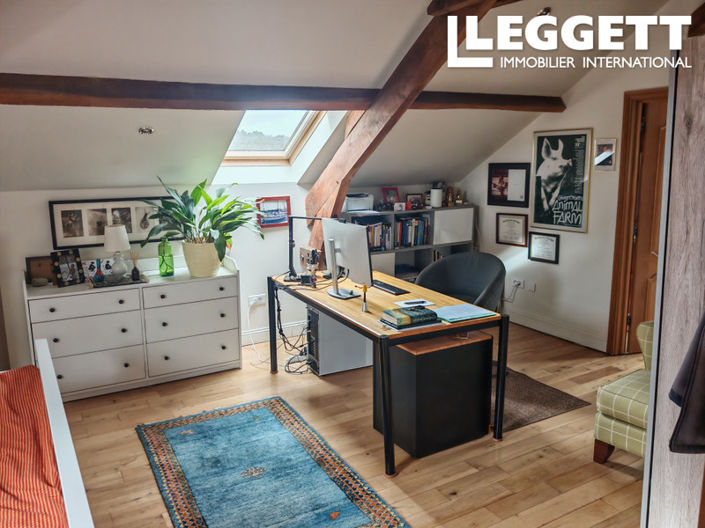 Image No.7-3 Bed House for sale