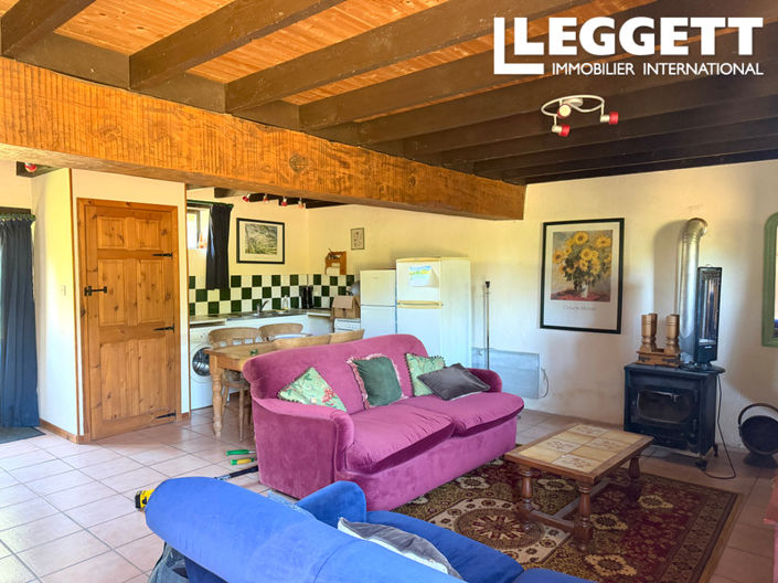 Image No.10-10 Bed House for sale