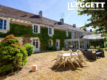 1 - Champigny-sur-Veude, House