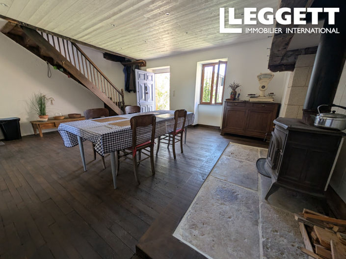Image No.3-Maison de 2 chambres à vendre à Lanuéjouls