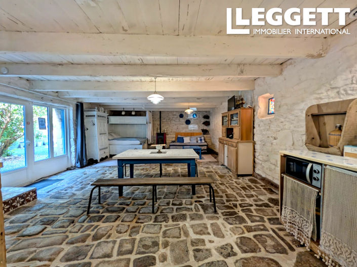 Image No.7-9 Bed House for sale