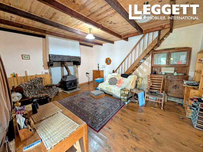 Image No.5-2 Bed House for sale