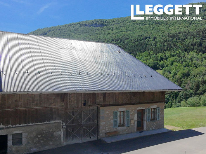 Image No.5-2 Bed House for sale