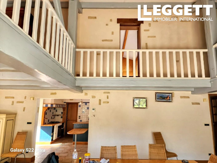 Image No.6-4 Bed House for sale