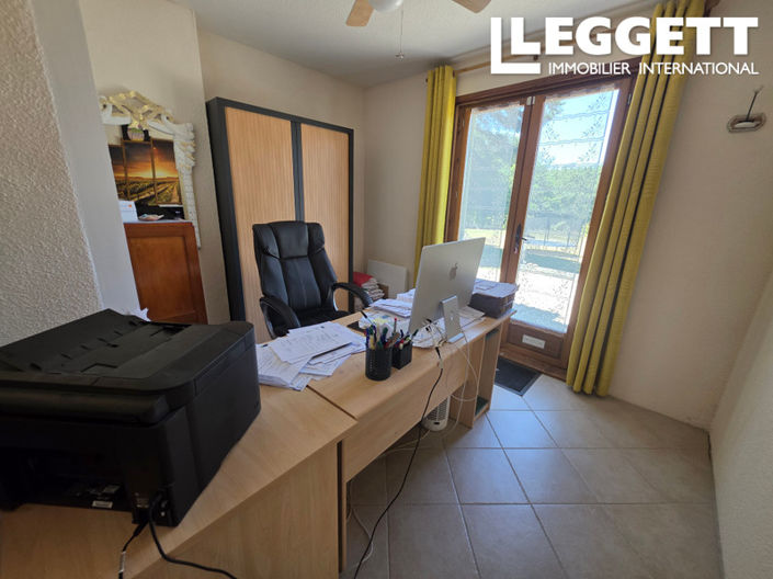 Image No.4-3 Bed House for sale