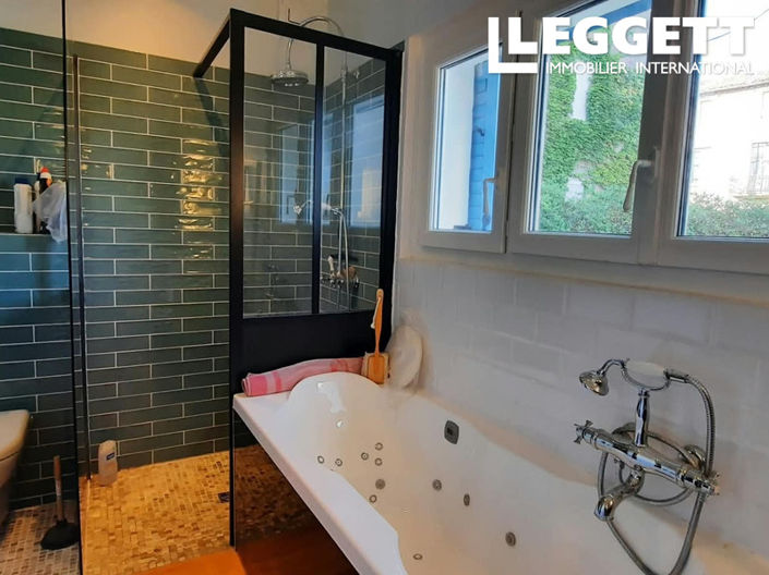 Image No.9-4 Bed House for sale
