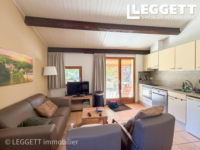 Image No.3-2 Bed House for sale