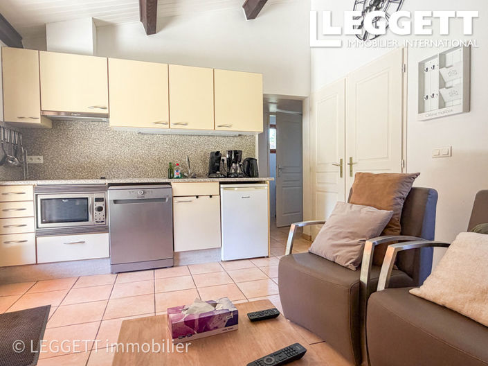 Image No.4-2 Bed House for sale