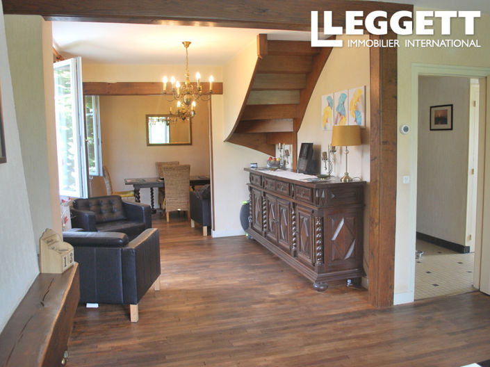 Image No.4-4 Bed House for sale