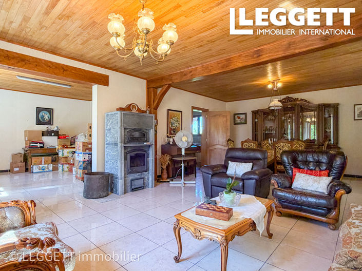 Image No.3-7 Bed House for sale