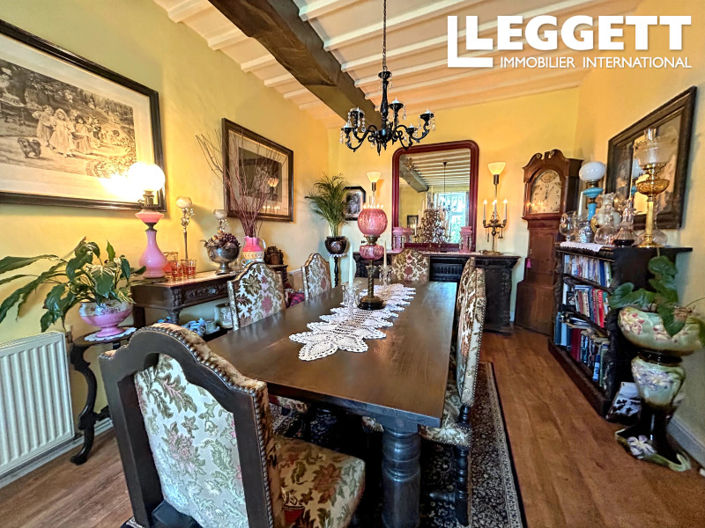 Image No.3-4 Bed House for sale