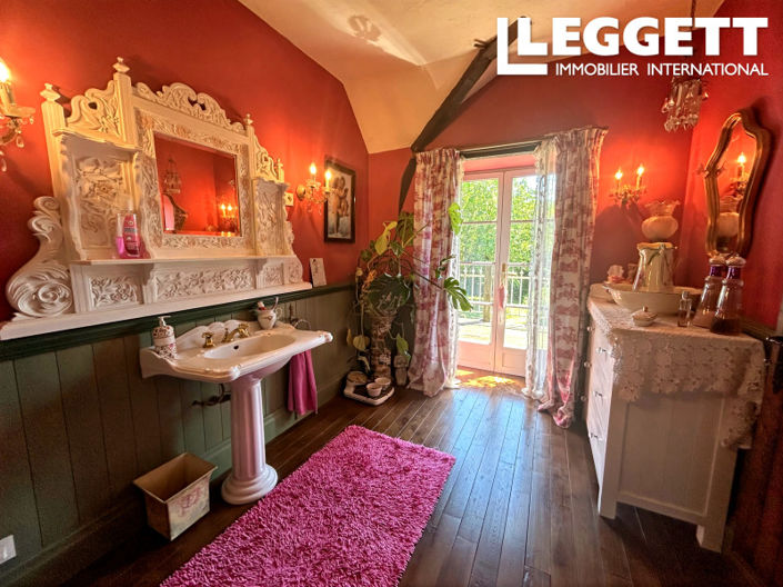 Image No.8-4 Bed House for sale