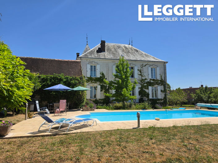 Image No.2-5 Bed Chateaux for sale