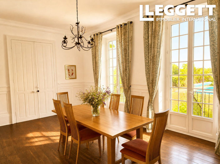 Image No.6-5 Bed Chateaux for sale