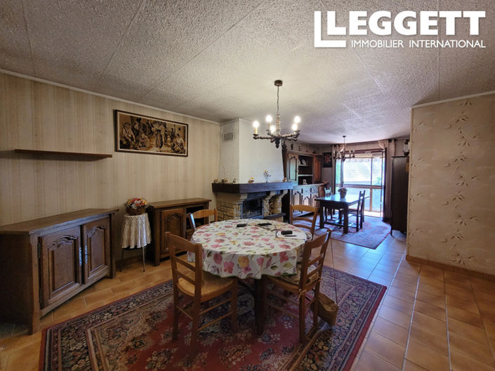 Image No.5-3 Bed House for sale