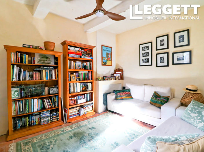 Image No.8-4 Bed House for sale