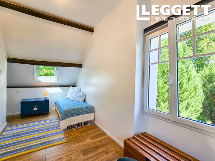 Image No.9-4 Bed House for sale