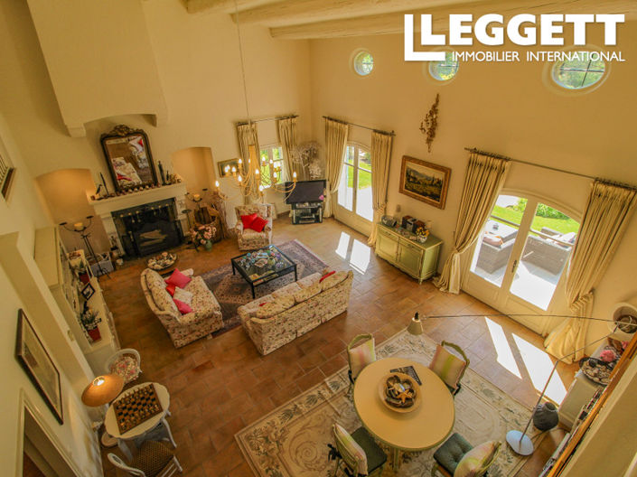 Image No.4-6 Bed House for sale