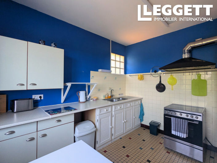 Image No.4-2 Bed House for sale