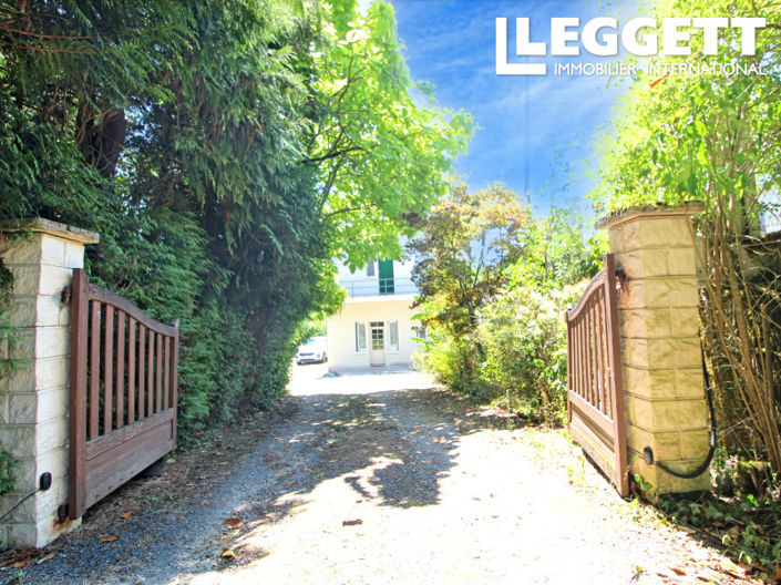 Image No.2-4 Bed House for sale