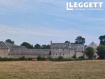 1 - Rubercy, Maison