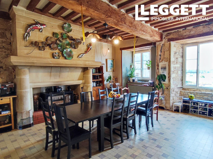 Image No.6-3 Bed House for sale