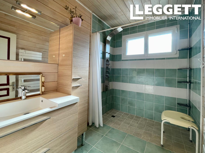 Image No.6-2 Bed House for sale