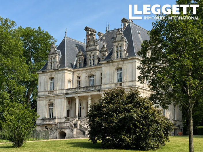 Image No.10-13 Bed Chateaux for sale