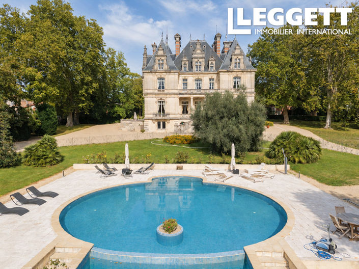 Image No.4-13 Bed Chateaux for sale