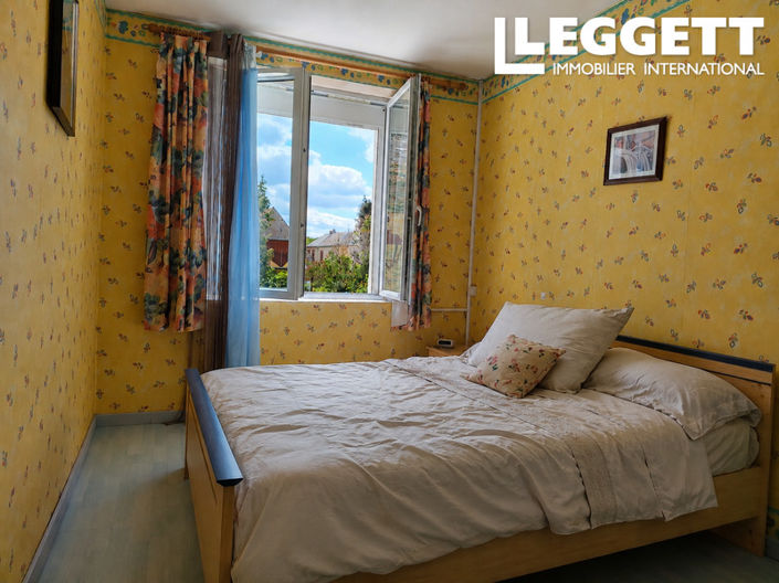 Image No.7-2 Bed House for sale