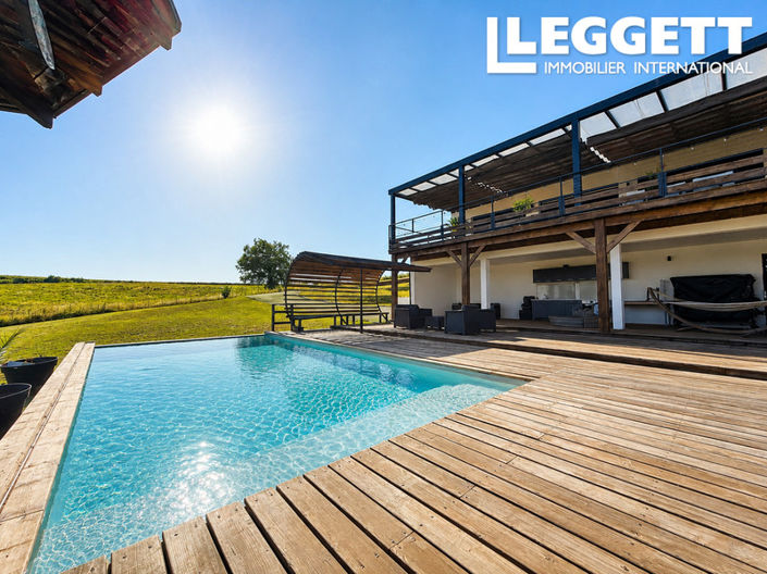 Image No.2-6 Bed House for sale