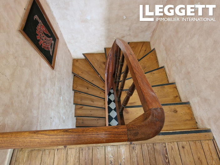 Image No.7-3 Bed House for sale