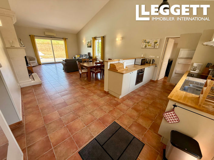 Image No.3-4 Bed House for sale