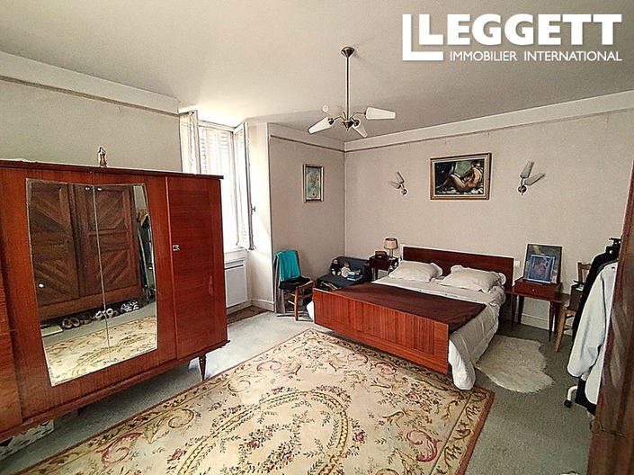 Image No.7-4 Bed House for sale