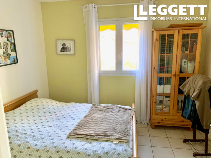 Image No.4-7 Bed House for sale