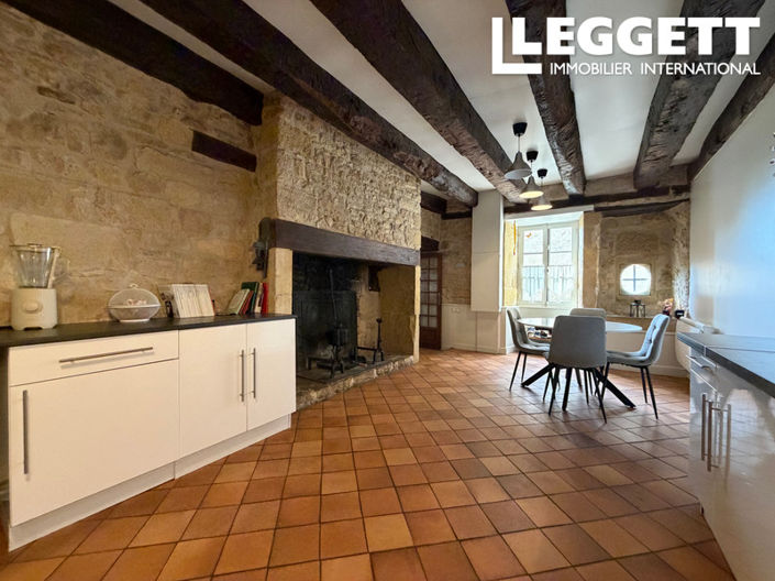 Image No.6-3 Bed House for sale